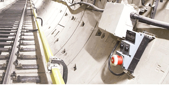 Abbildung eines AMAXX® Elektranten von MENNEKES im Einsatz im Tunnel